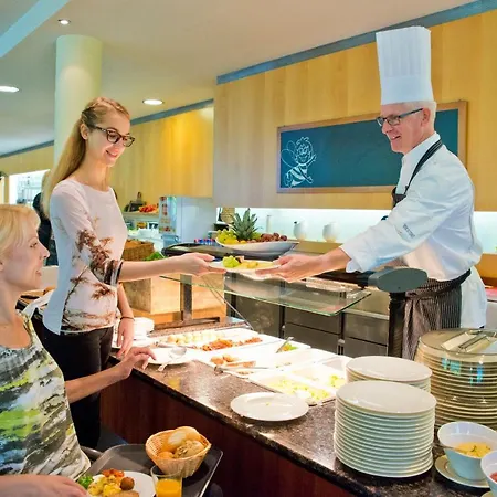 Seehotel Ξενοδοχείο Rheinsberg