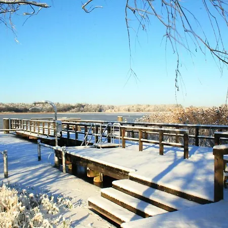 Ξενοδοχείο Seehotel 4*