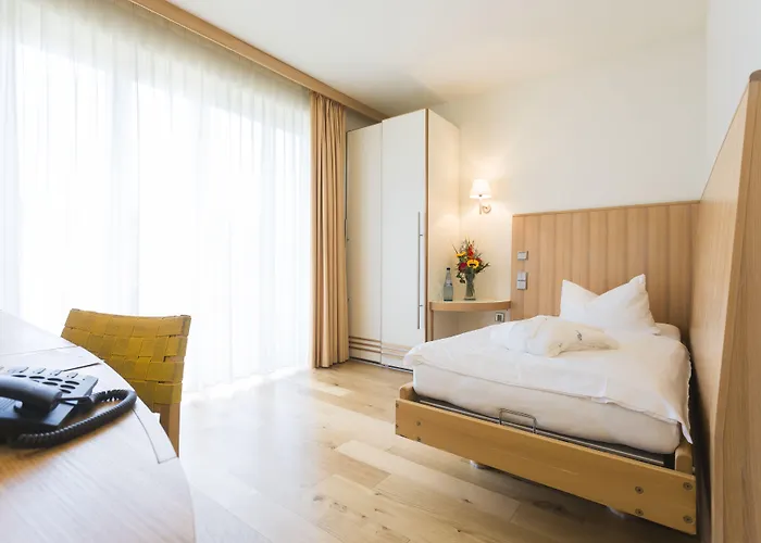 酒店 Seehotel 赖因斯贝格