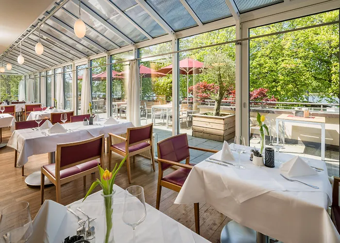 Seehotel راينزبرج