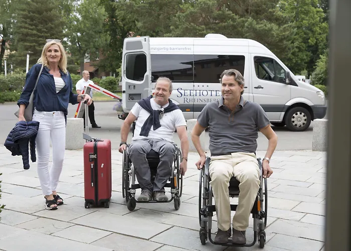 Seehotel فندق راينزبرج